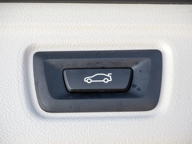 BMW 330 330i Touring xDrive