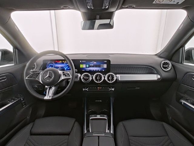 Mercedes-Benz EQB 300 4MATIC