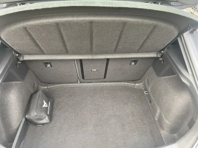 Cupra Leon 2.0*Navi*LED*ACC*CarPlay*Beats*Winter*XL*