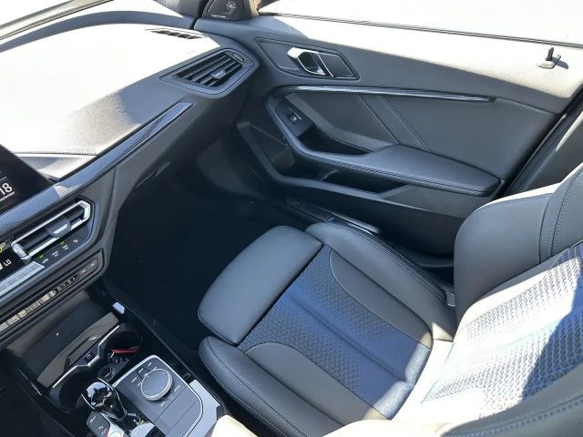 BMW 118 118i M-Sport Sedan