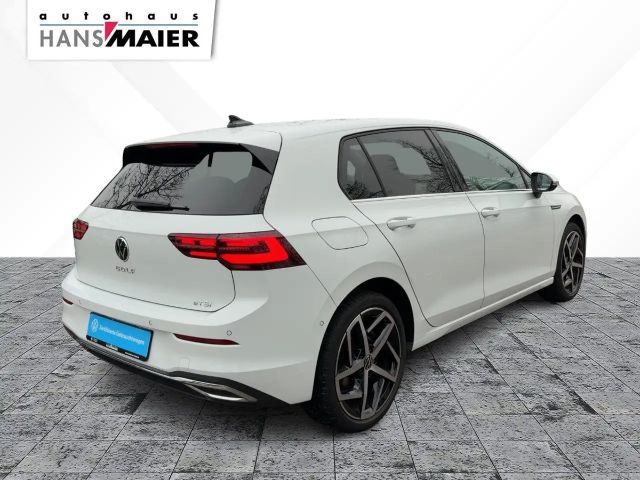 Volkswagen Golf DSG Style