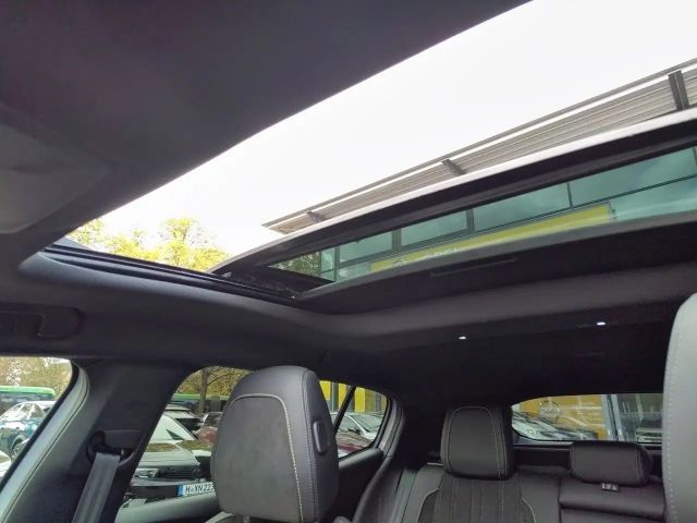 Peugeot 408 GT-Line Hybrid