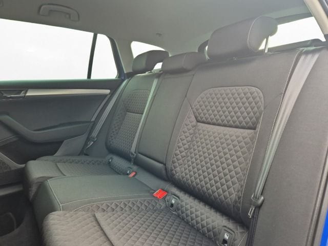 Skoda Superb 2.0 TDI Combi