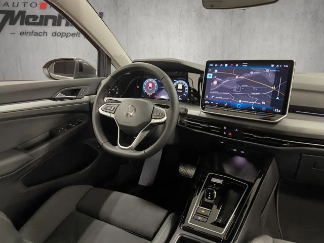 Volkswagen Golf 1.5 TSI DSG Style Variant