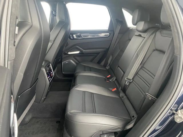 Porsche Cayenne E-Hybrid S Turbo