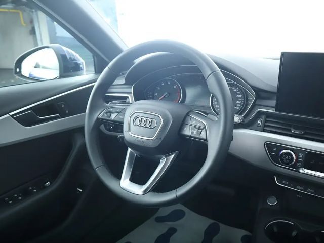 Audi A4 40 TFSI Avant Quattro Sport