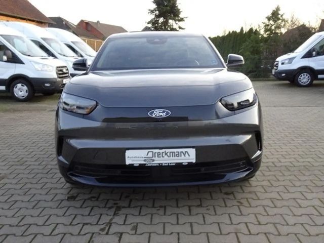 Ford Capri Premium RWD