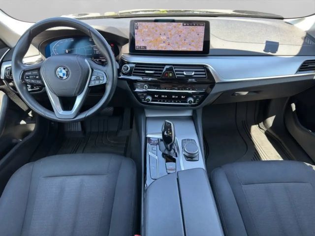 BMW 530 530d Sedan xDrive