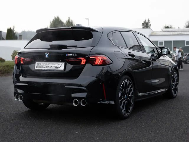 BMW 135 Sedan xDrive