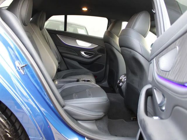 Mercedes-Benz AMG GT 43 Coupé