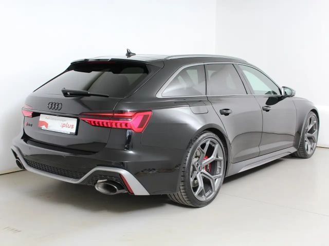 Audi RS6 Avant Performance