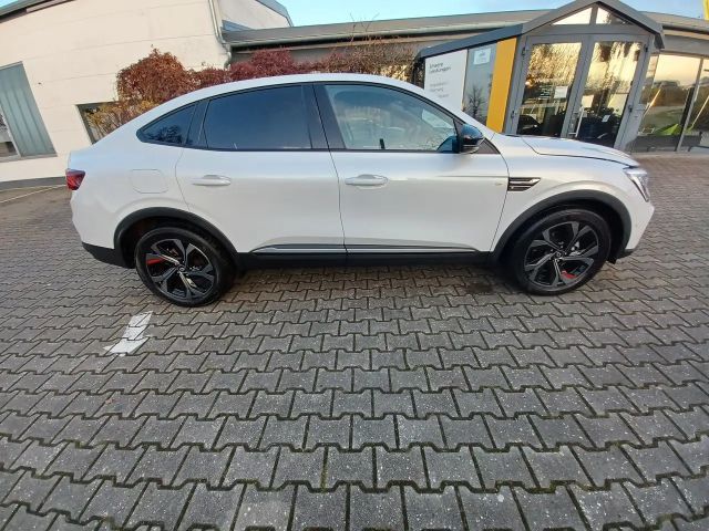 Renault Arkana E-Tech Hybrid RS