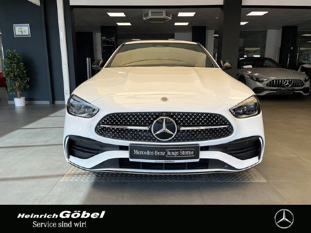 Mercedes-Benz C 200 Sedan