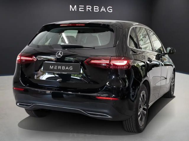 Mercedes-Benz B 180 W-Paket ParkAss. LED SpurH el.Heck LM KAM