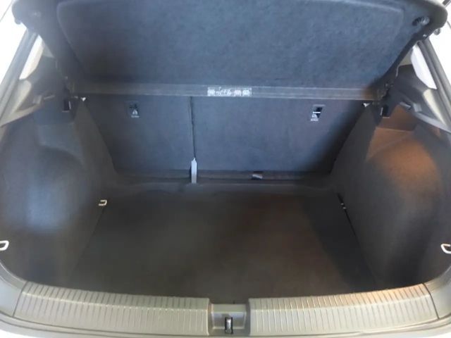 Volkswagen T-Roc 1,6 TDI SCR *NAVI, CARPLAY, PDC*