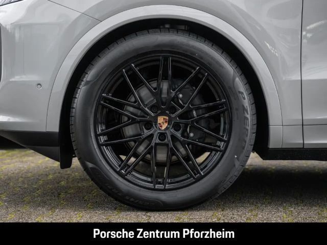 Porsche Cayenne Black Edition