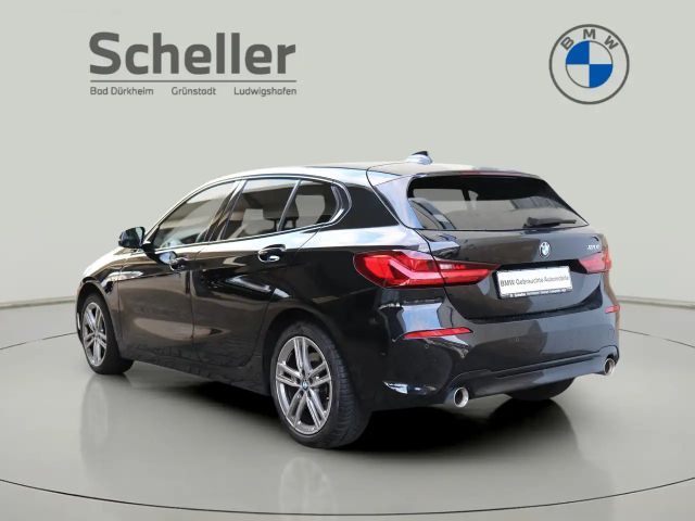 BMW 120 120i Sedan Sport Line