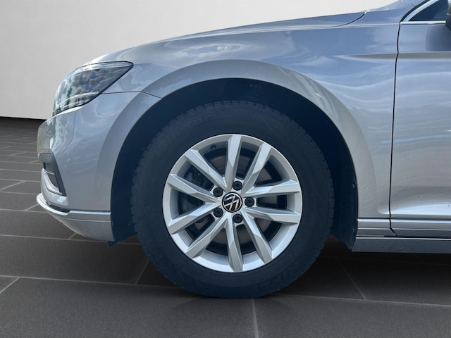 Volkswagen Passat 1.5 TSI Business DSG Variant