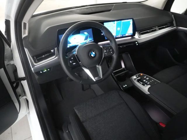 BMW 218 218d Active Tourer Sedan