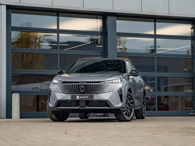Peugeot 3008 Directiewagen/Massage/HiFi Focal/Pano/Trekh./El...