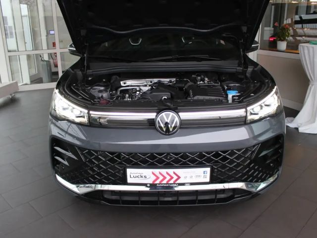 Volkswagen Tiguan IQ.Drive R-Line Sound