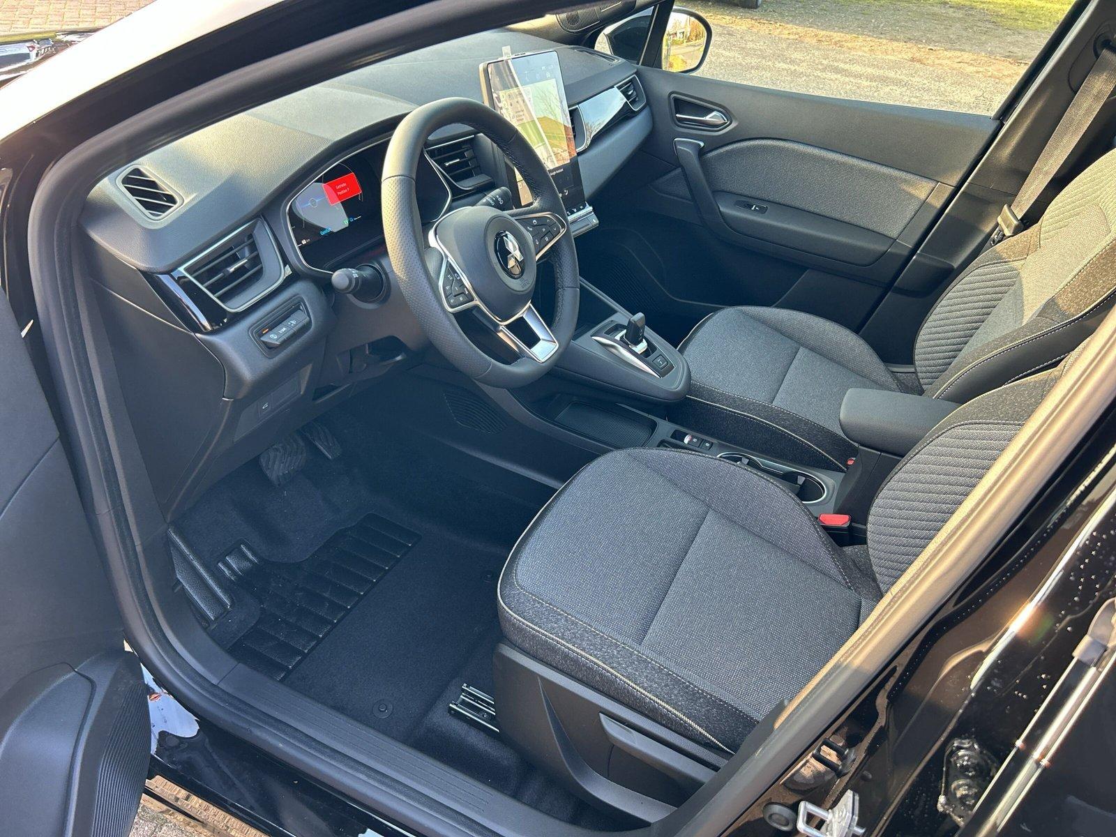 Mitsubishi Grandis 1.8 First Edition