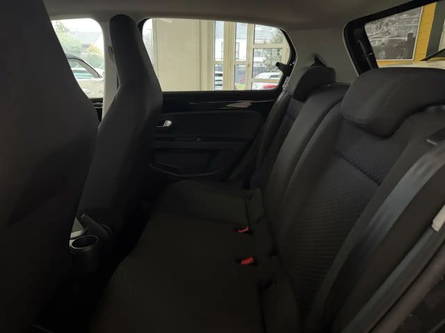 Volkswagen e-up! e-up! United*