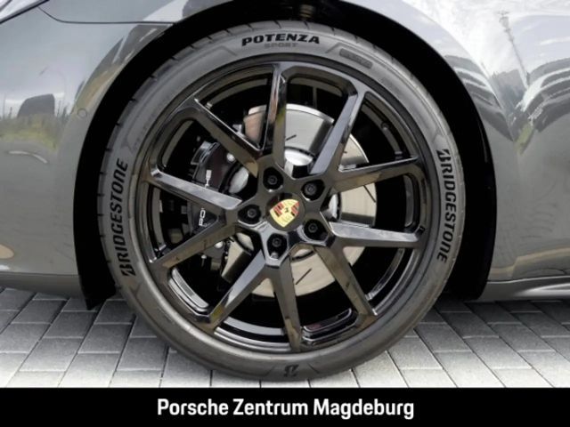 Porsche Panamera GTS