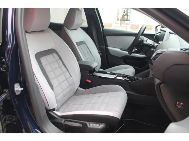 Citroën C4 Hybrid Max