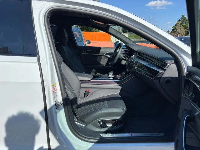 Audi A8 60 TFSI Hybride Quattro