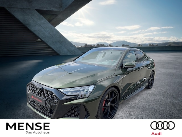 Audi RS3 Quattro S-Tronic Sedan