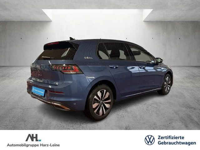 Volkswagen Golf 1.5 eTSI DSG Golf VIII