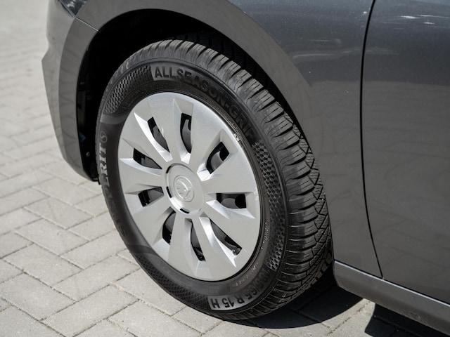 Skoda Fabia 1.0 MPI 5-GANG SpurH SoundSys