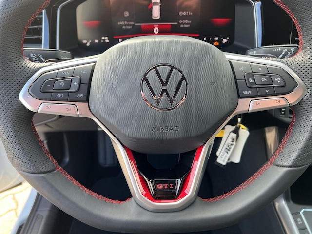 Volkswagen Polo 2.0 TSI DSG GTI