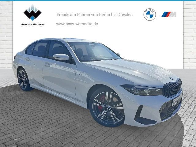 BMW 330 330i M-Sport Sedan xDrive