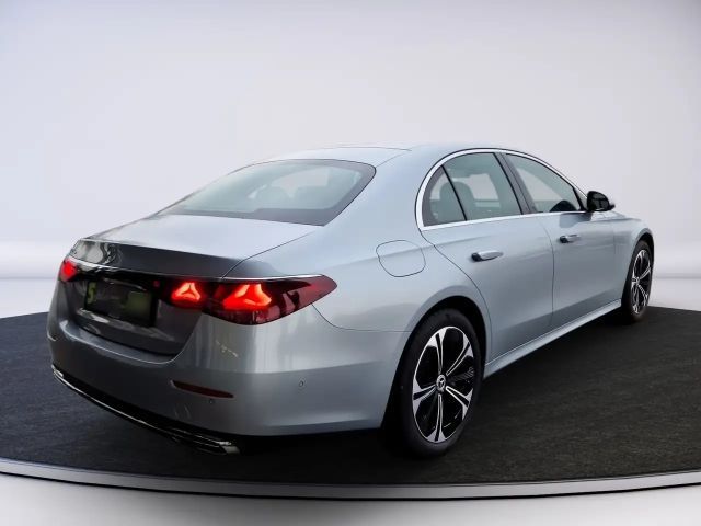 Mercedes-Benz E 300 E 300 de Sedan