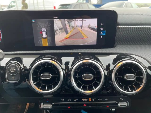 Mercedes-Benz CLA 200 CLA 200 d Shooting Brake