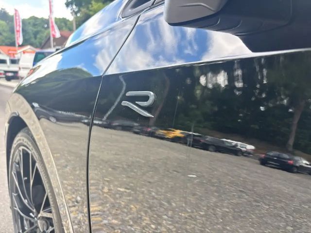 Volkswagen Golf 2.0 TSI Golf VIII