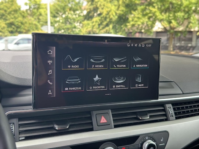 Audi A4 35 TFSI Avant S-Tronic