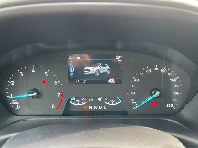 Ford Puma EcoBoost Titanium