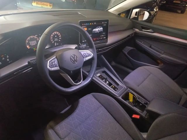 Volkswagen Golf 1.5 eTSI DSG Golf VIII Life