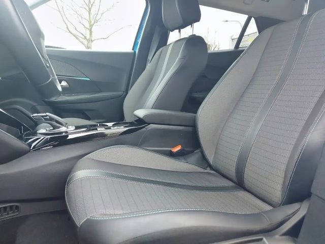 Peugeot E-2008 Allure Pack
