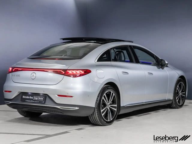 Mercedes-Benz EQE 300 Sedan