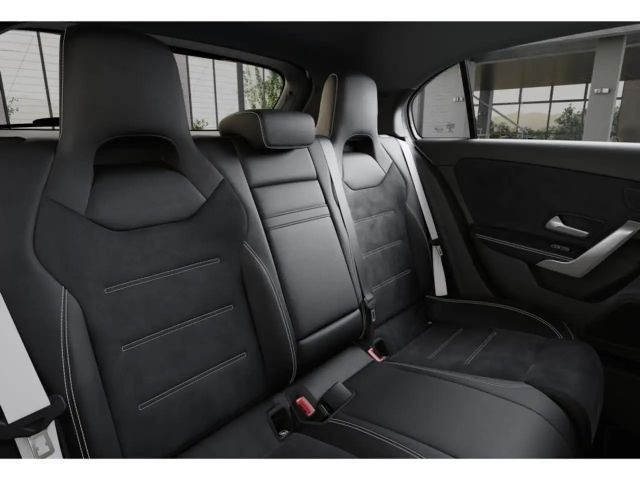 Mercedes-Benz A 200 AMG Line