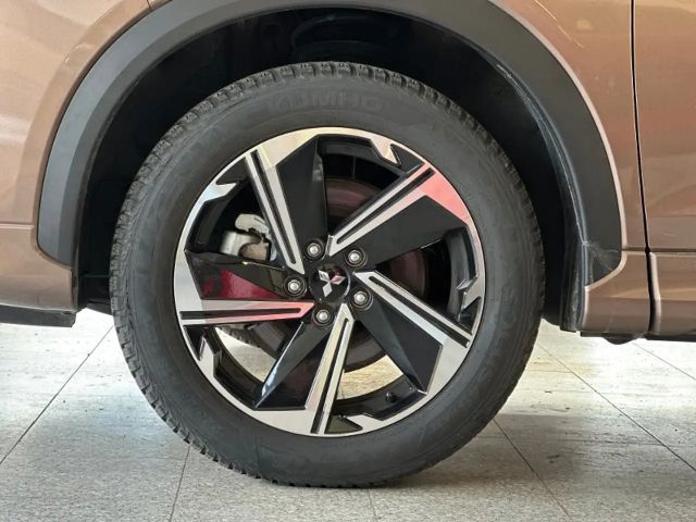 Mitsubishi Eclipse Cross 4WD PHEV