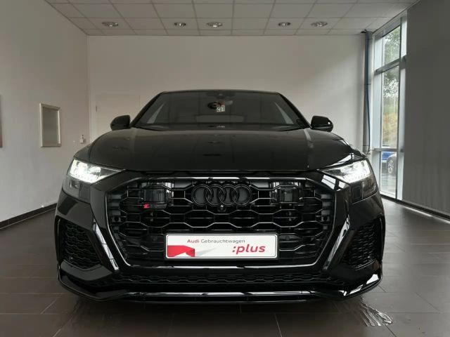 Audi RS Q8 Quattro