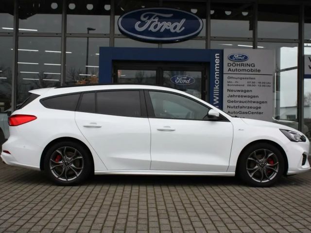 Ford Focus ST Line Wagon