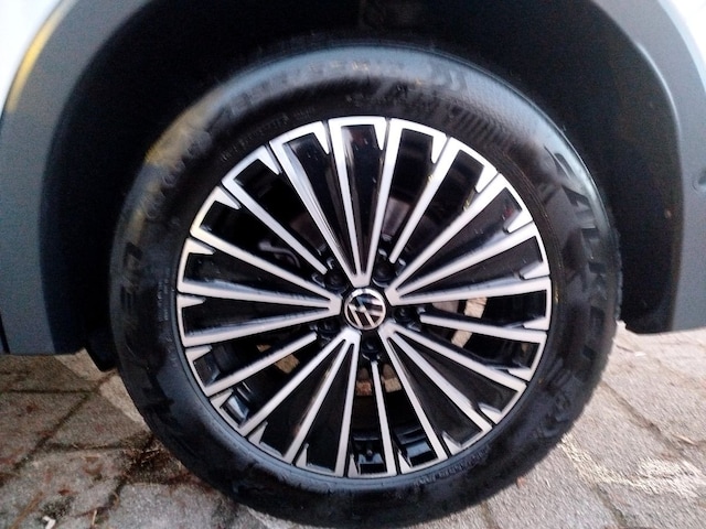 Volkswagen Tiguan 1.5 eTSI DSG