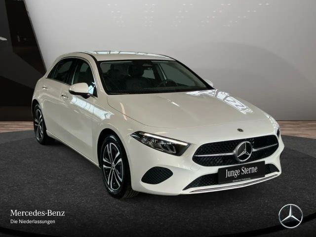 Mercedes-Benz A 200 Progressive
