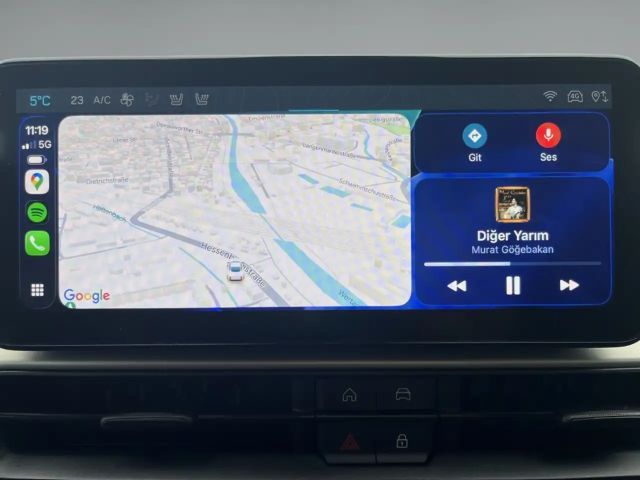 Jeep Avenger Full-Electric Summit